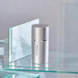 極上の生ヘアミルク「メデュラ ハイパーリンクセラム」の魅力に迫る 極上の生ヘアミルク「メデュラ ハイパーリンクセラム」の魅力に迫る